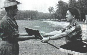 present.JPG (13186 bytes)